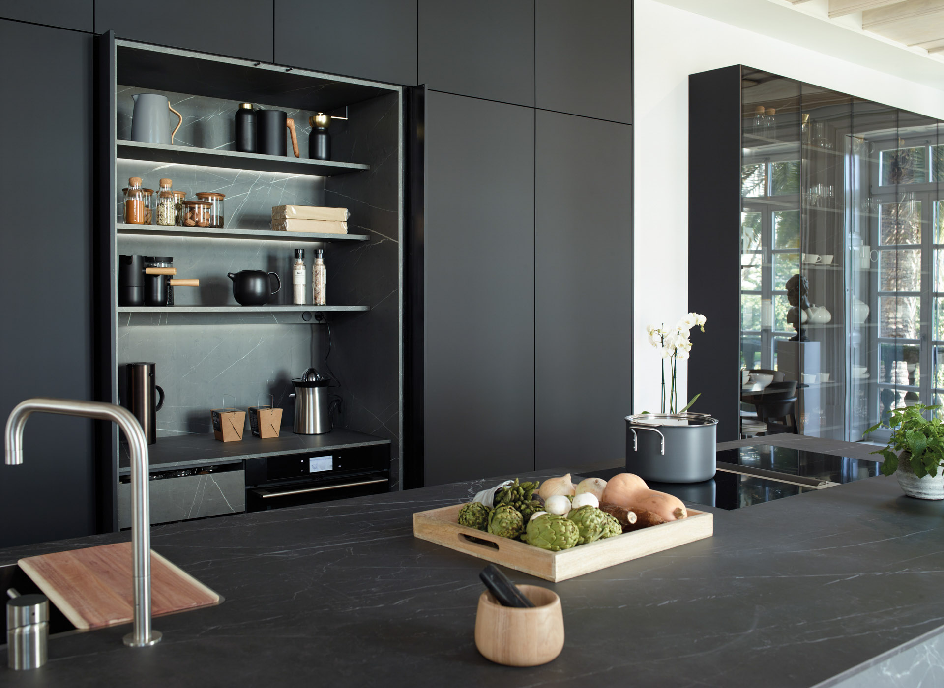 Mueble escamoteable con frentes ocultos Santos