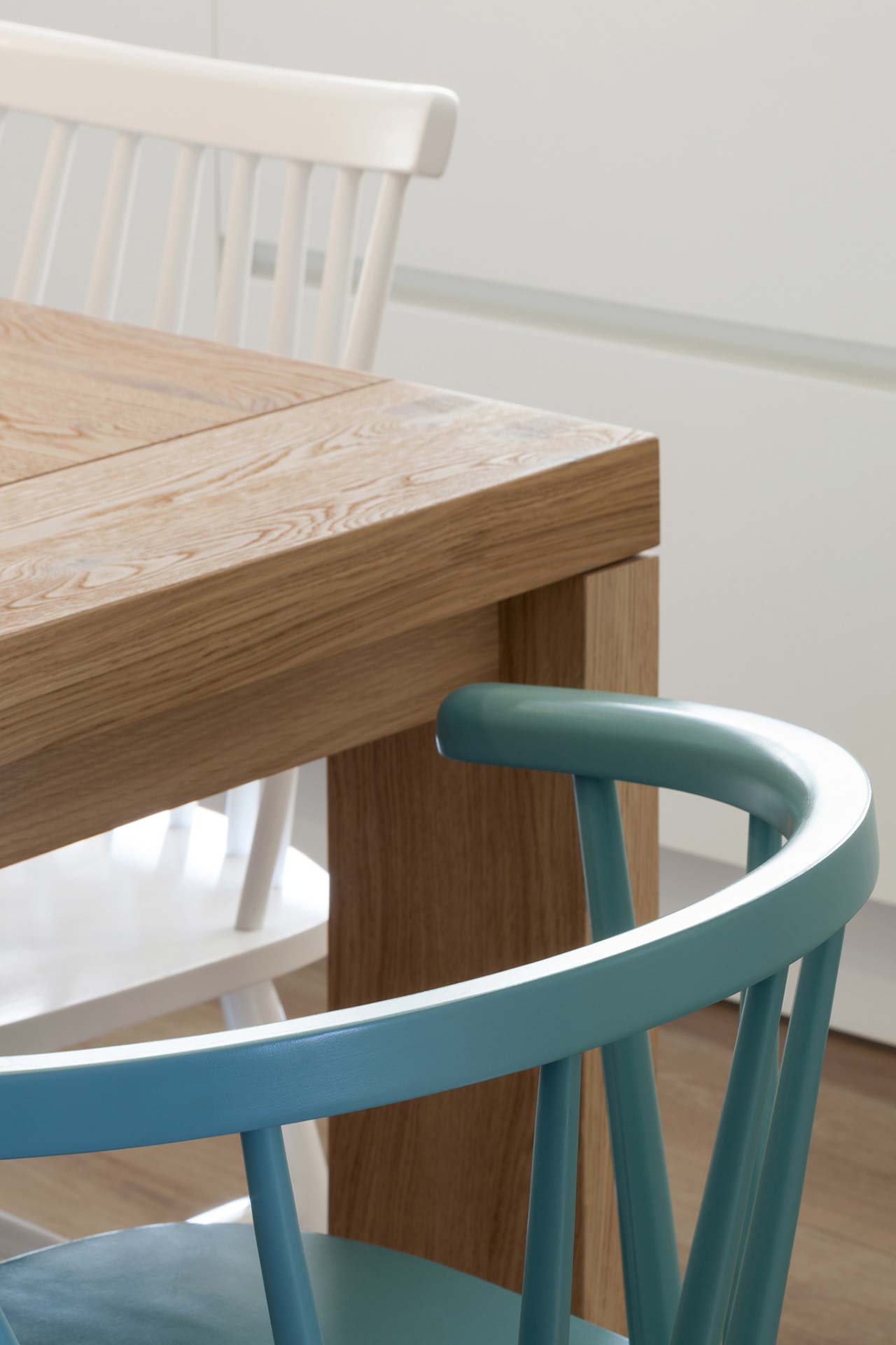 Santos keukens in gerenoveerde woningen, door Andrea Muñoz Diseño