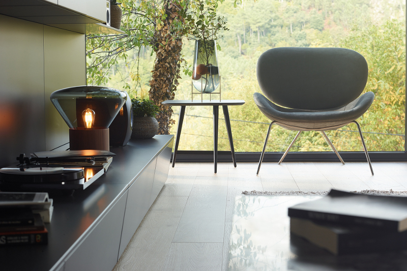 Living: the new line of Santos furniture for daytime living area