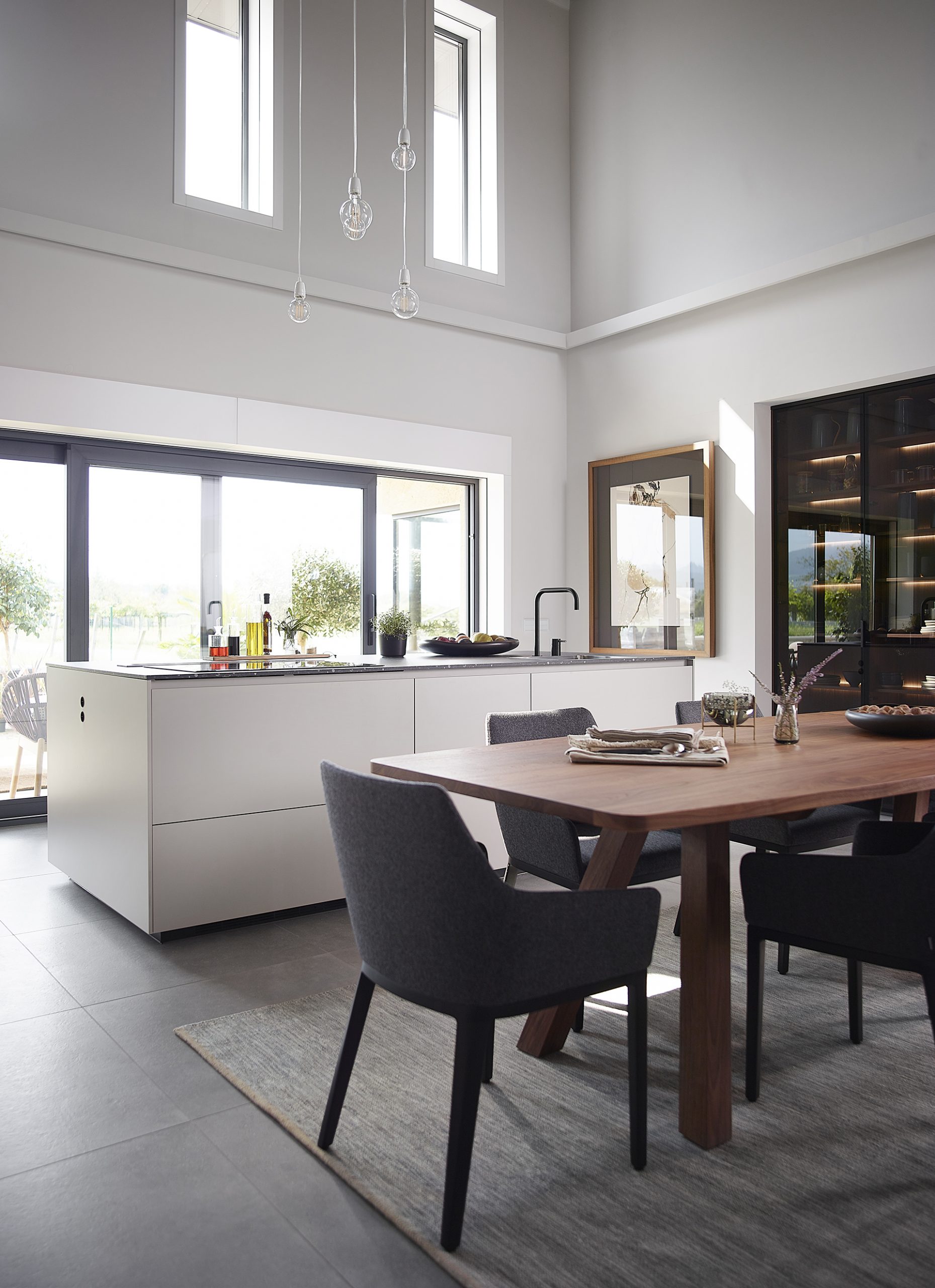 Cocina con techos altos Santos