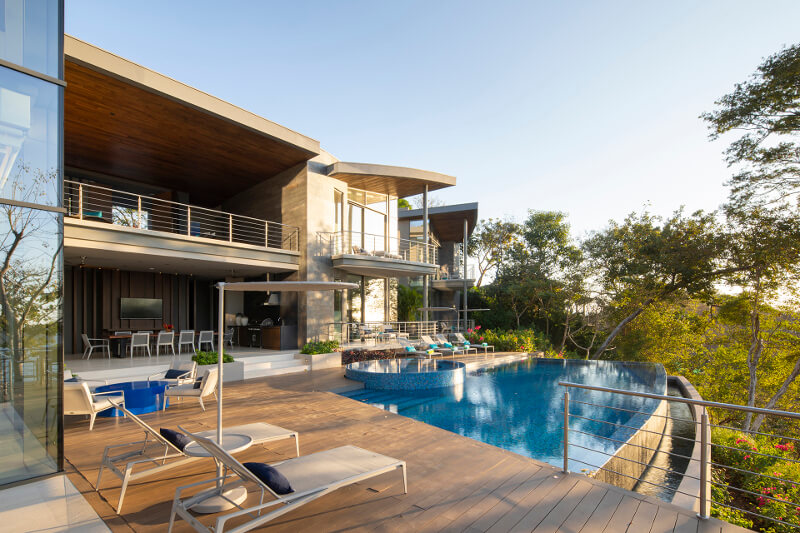 Santos kitchen with island in a luxurious holiday home