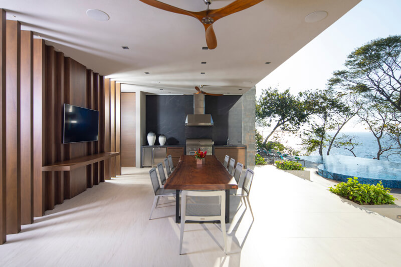 Santos kitchen with island in a luxurious holiday home