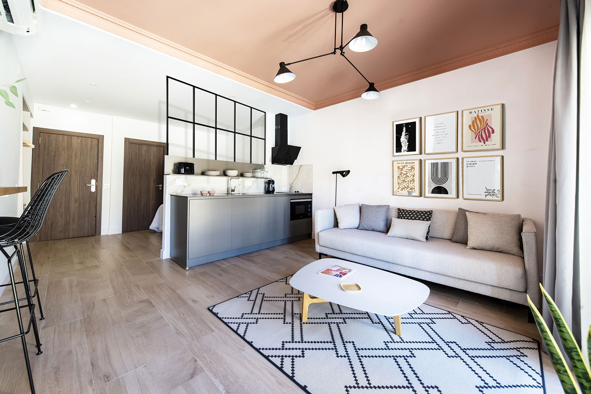 Cocina Santos abierta al salón y dormitorio