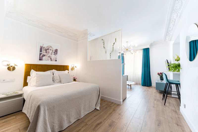 Amplio dormitorio en apartamento vacacional