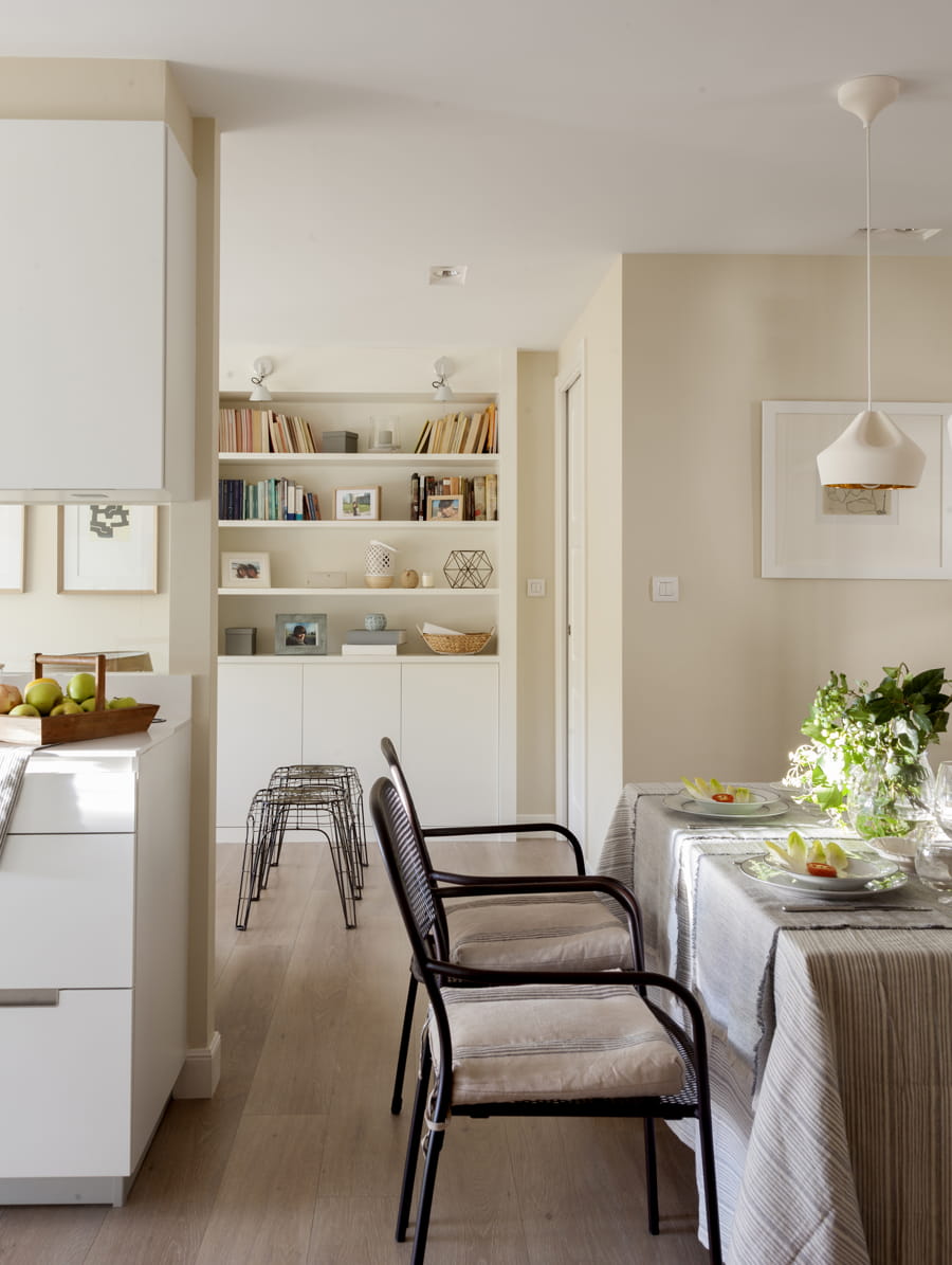 Parallelle open Santos keuken naar salon
