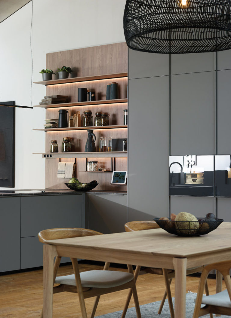 Modular shelving unit with lighting