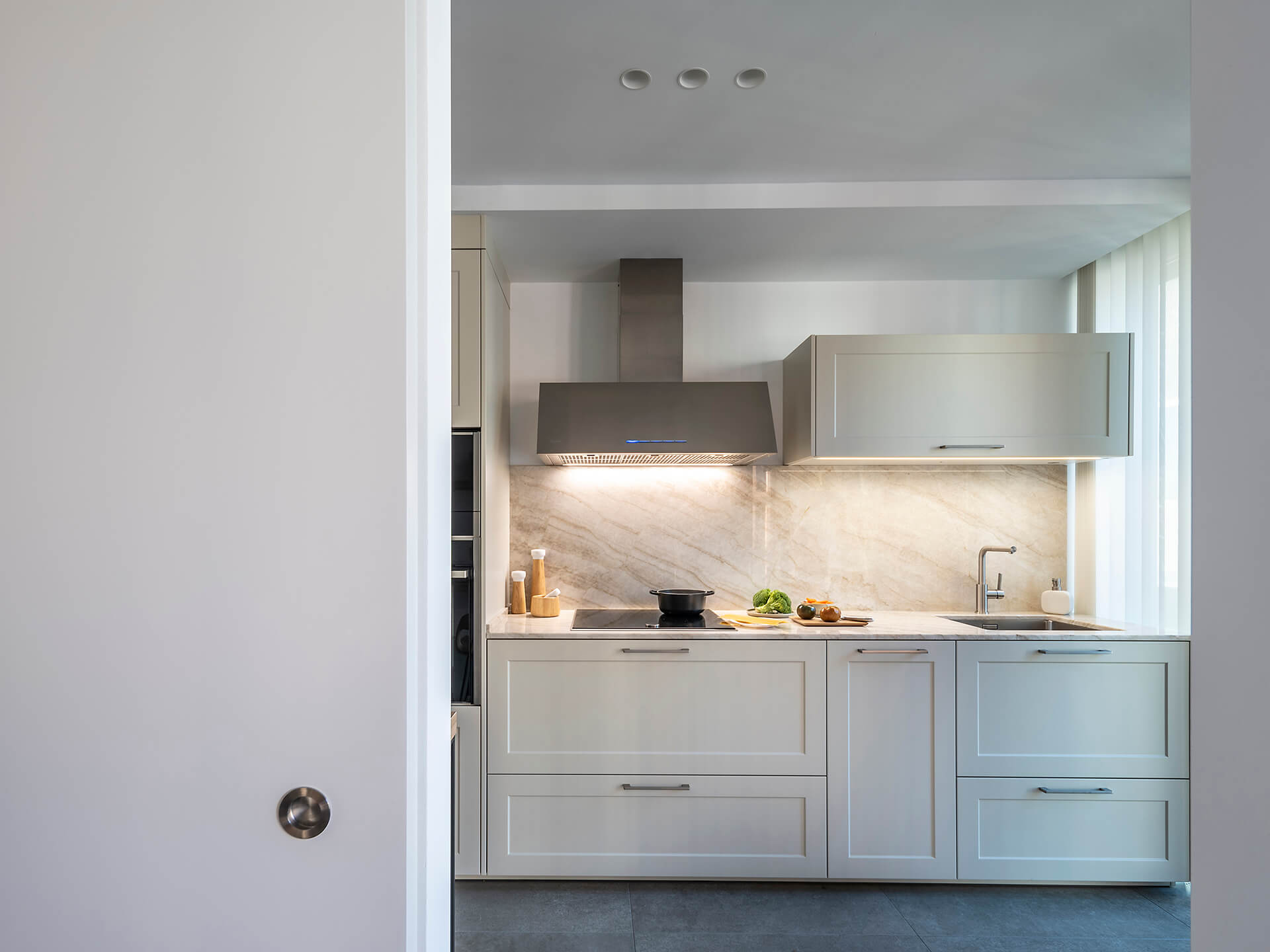 Cuisine Santos, finition blanc perle
