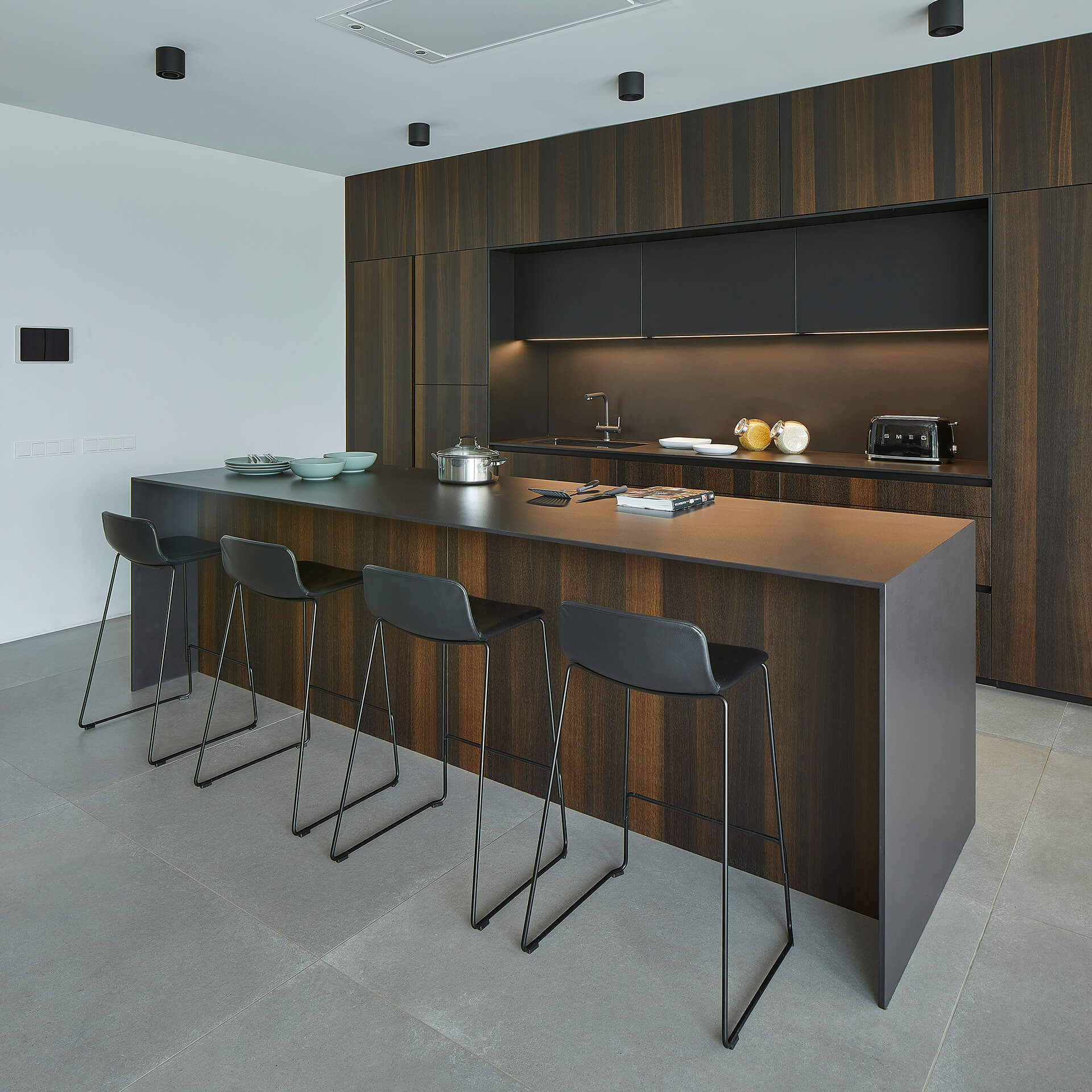Cocina Santos de madera roble con isla