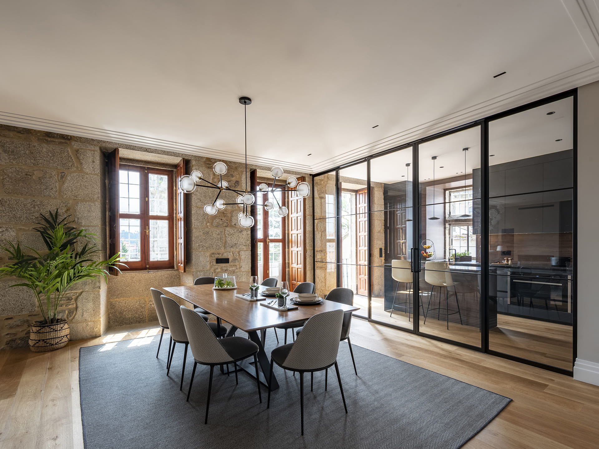 Cocina gris Santos, semiabierta a comedor