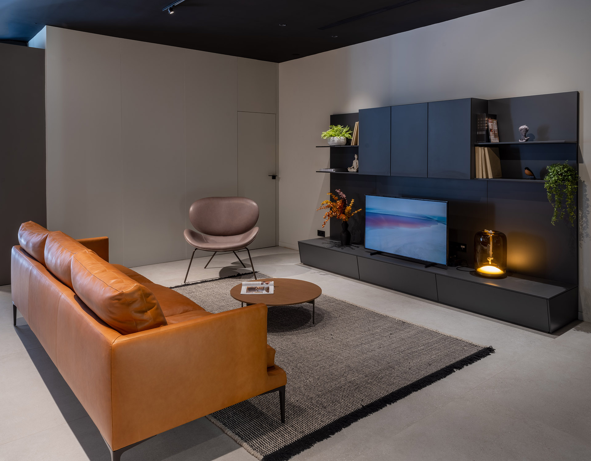 Salonmeubel en vitrinekast Santos