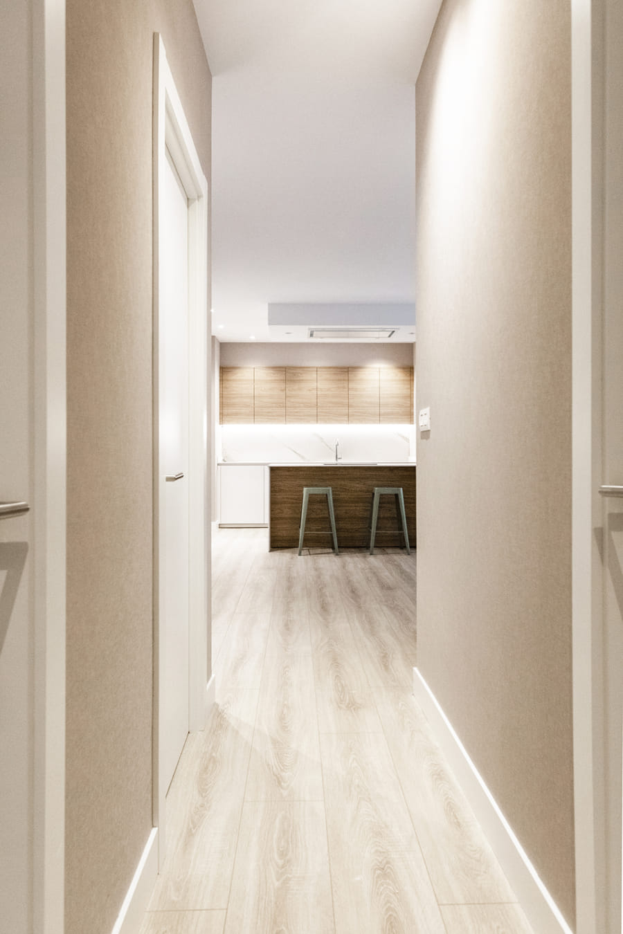 Entrada para a cozinha remodelada Borja Vildosola