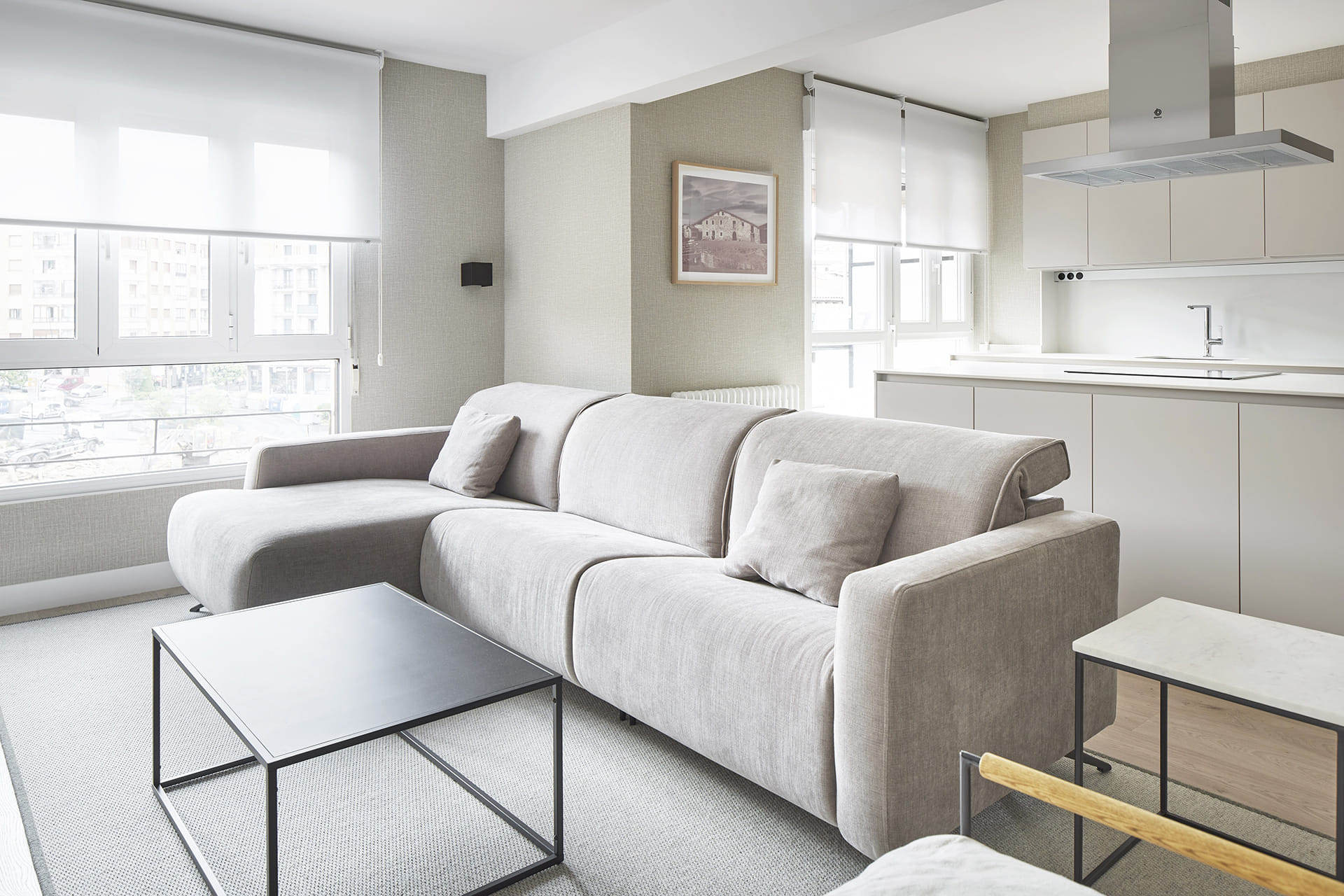 Sala de estar apartamento familiar remodelado Borja Vildosola