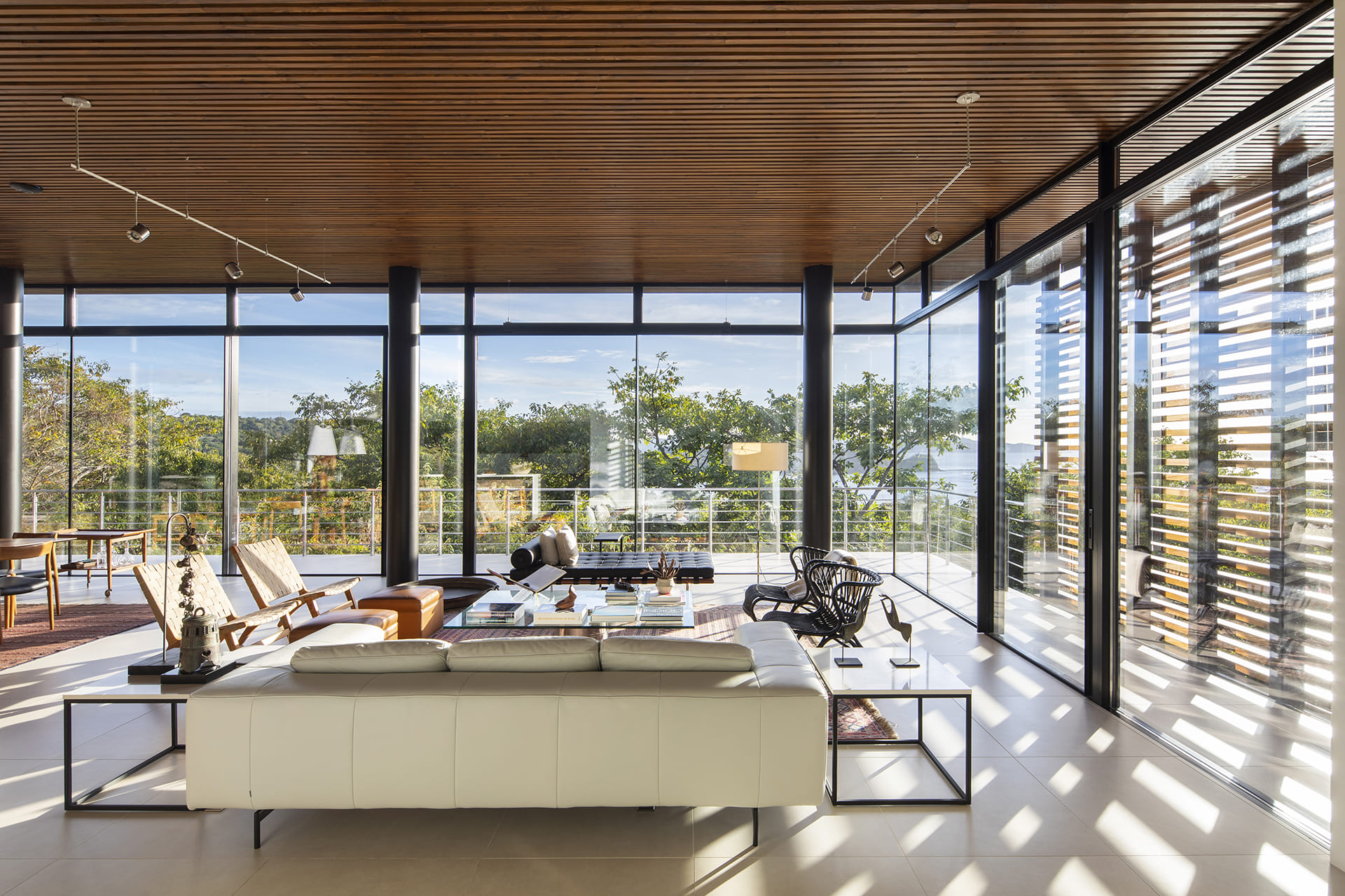 Zitkamermeubels in luxe villa op het schiereiland Papagayo
