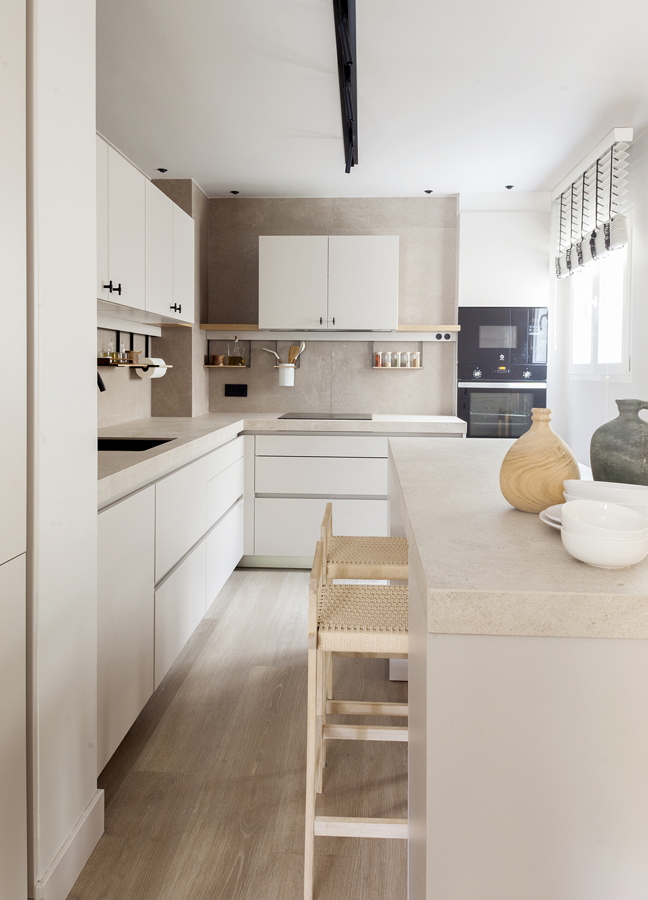 Móveis de cozinha Santos em apartamento reabilitado