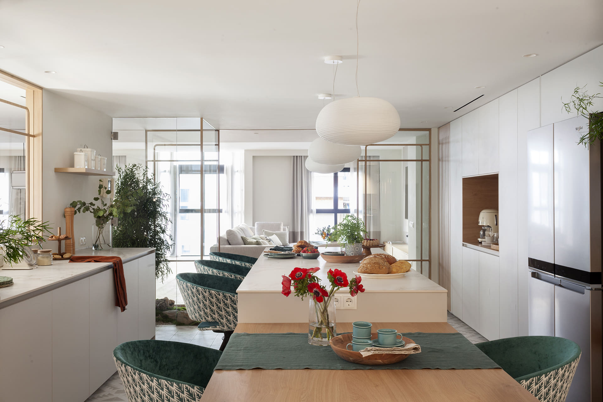 Cocina gris con isla Santos