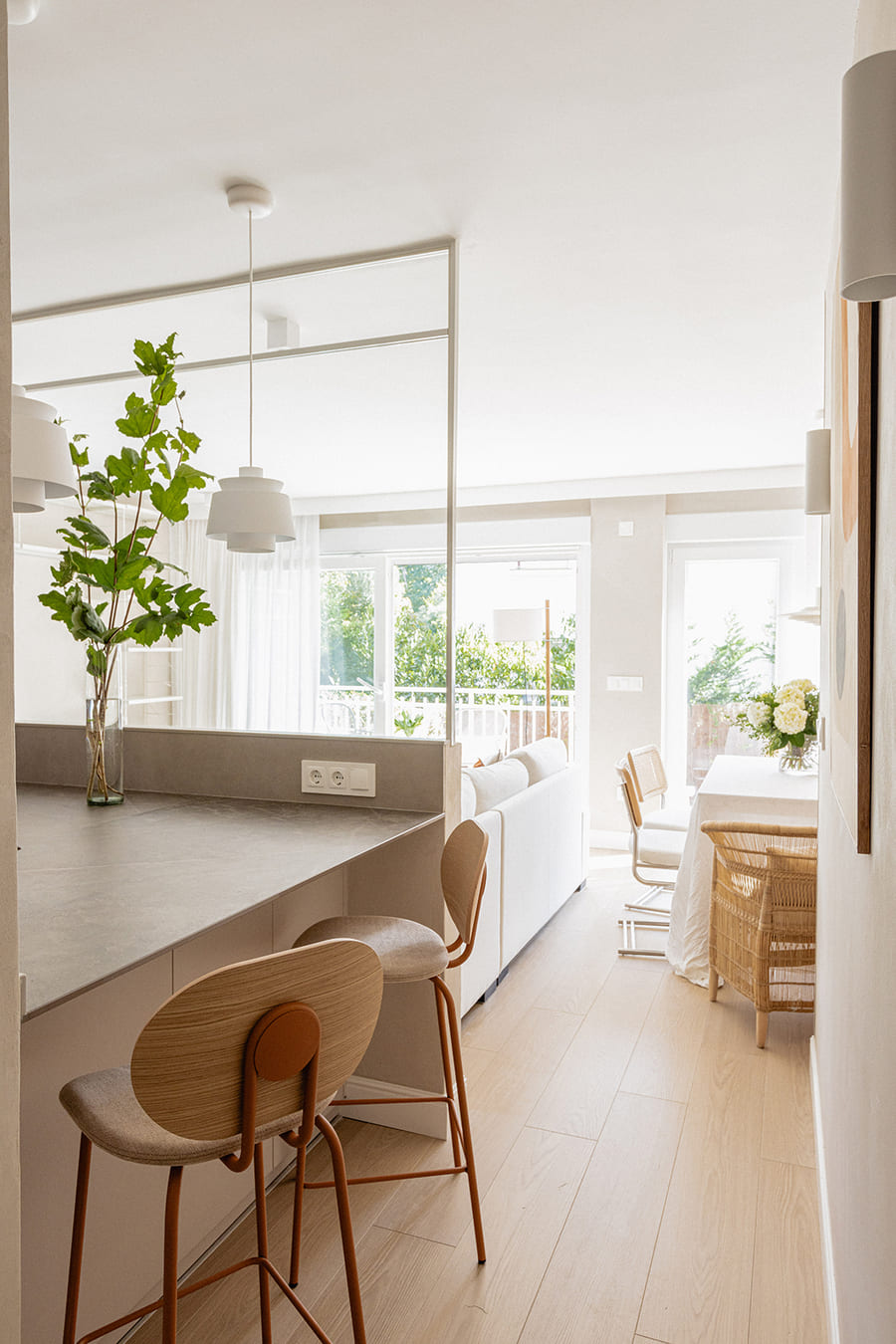 Cerramiento acristalado en cocina-salón santos