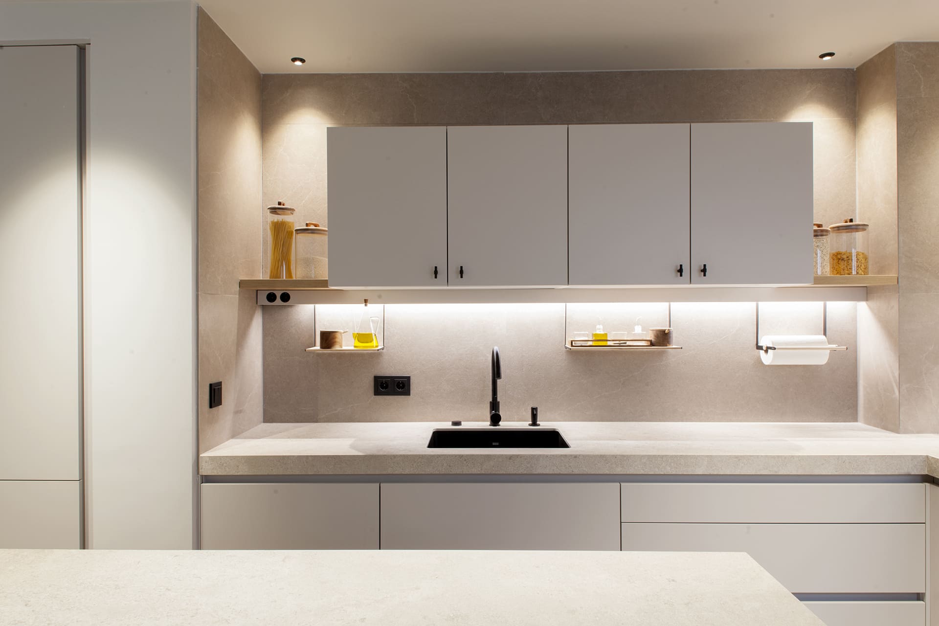 Mobiliario alto y bajo de cocina cashmere Santos