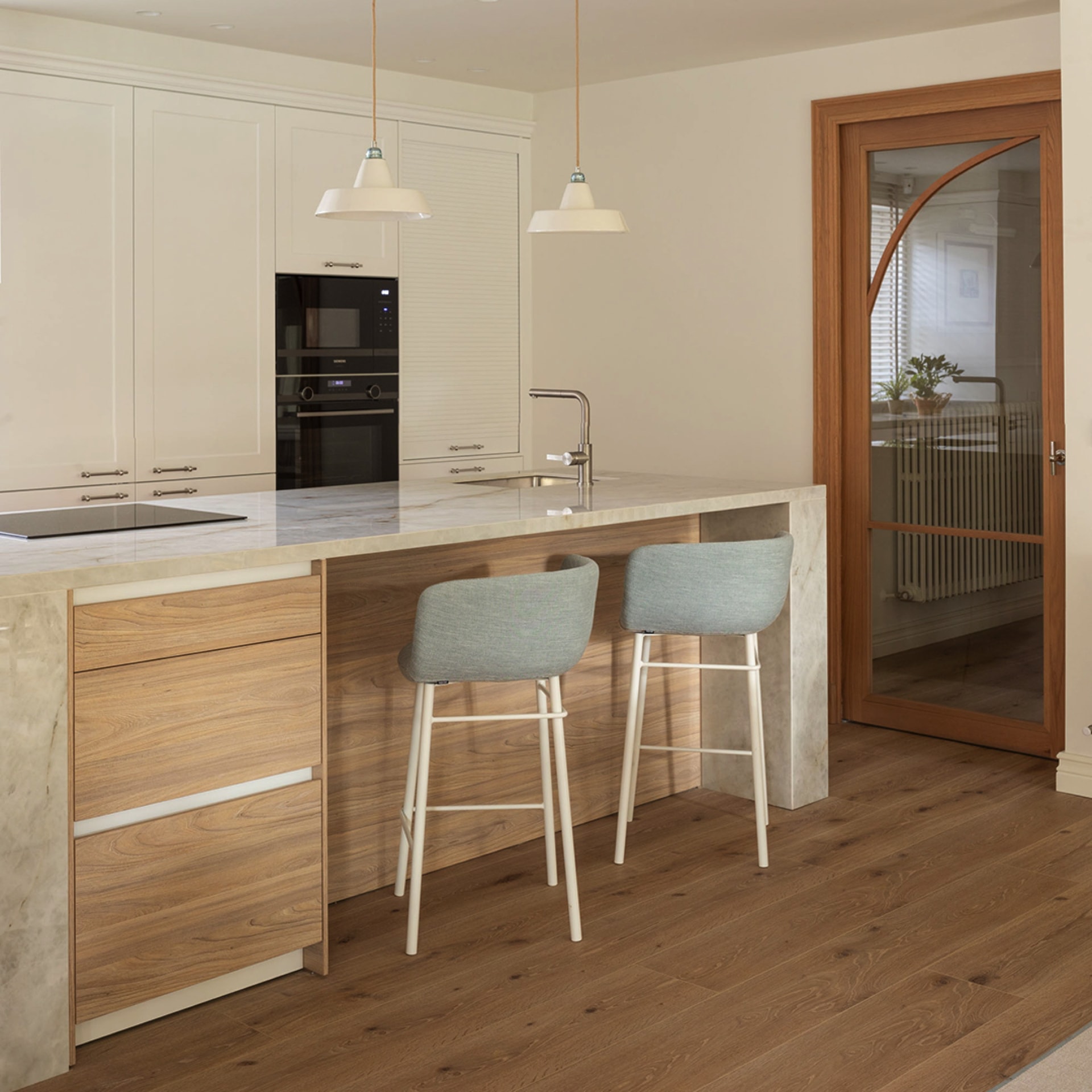 White and wood island in santos kitchen
