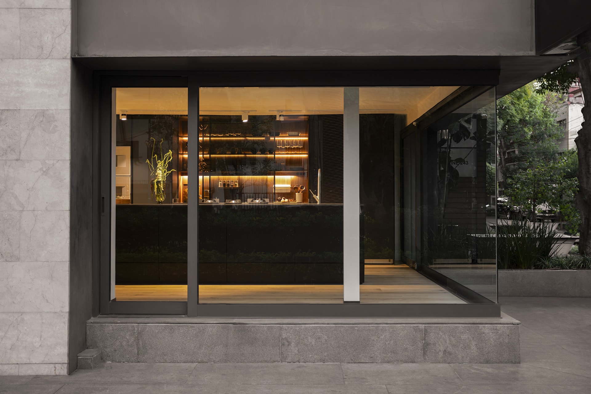 Interieur van de showroom van Santos keukens Mexico in Polanco, Mexico-Stad.