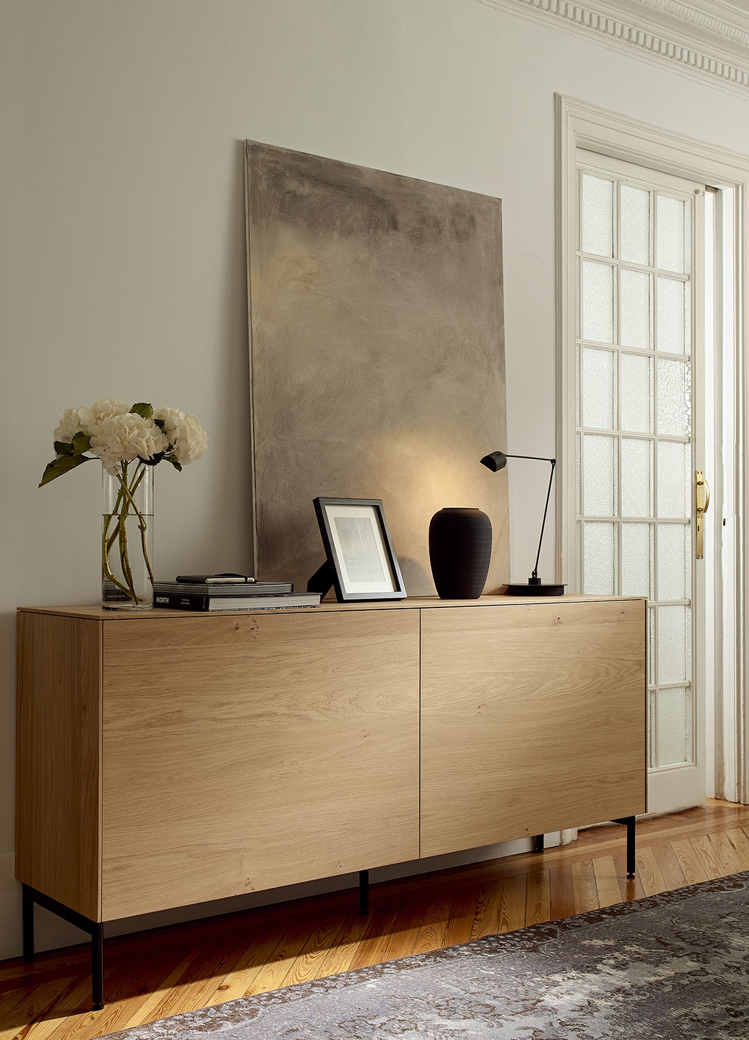 Houten buffetkast in de kleur Rustiek Eik van de nieuwe Living-lijn van Santos.