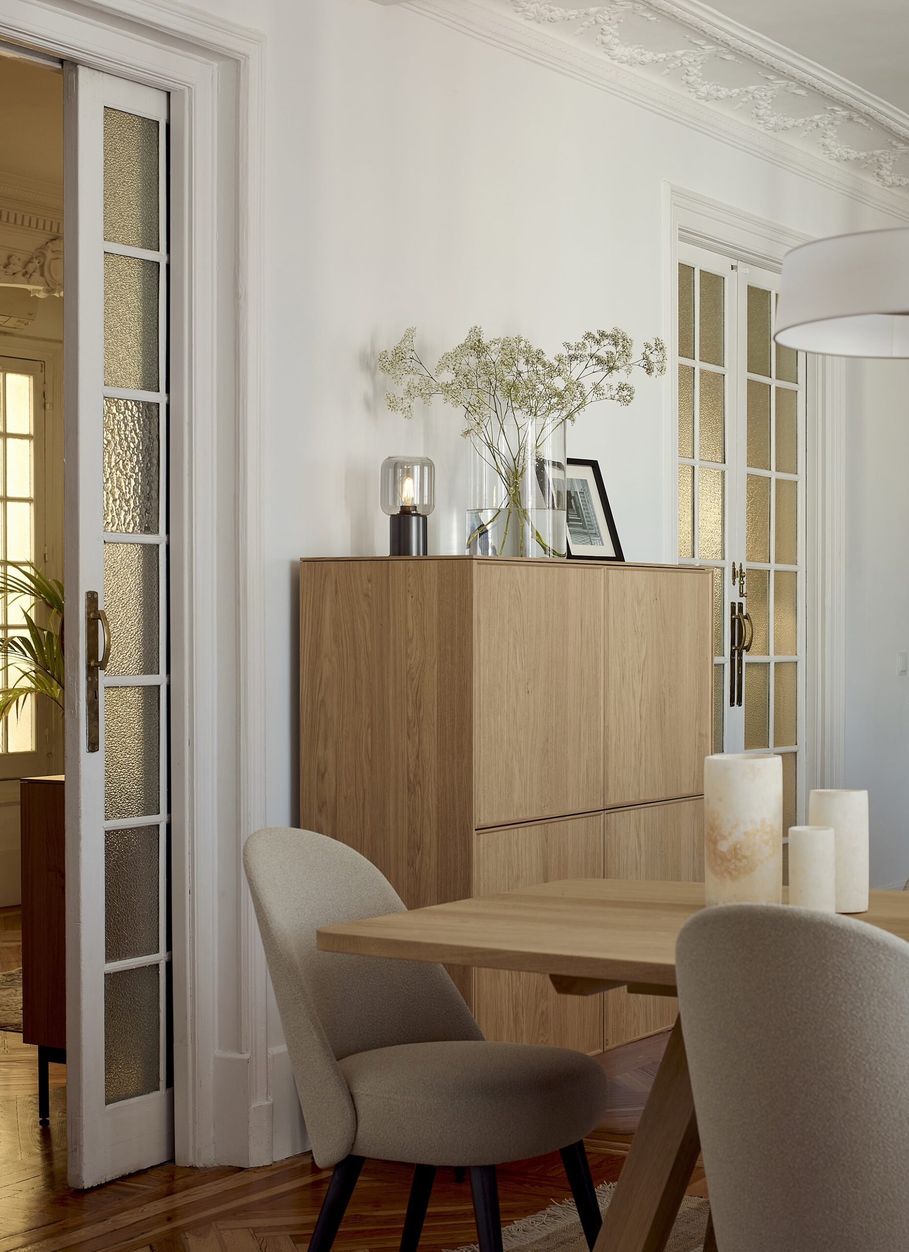 Mueble auxiliar Santos para servicio de mesa en zona de cocina o comedor