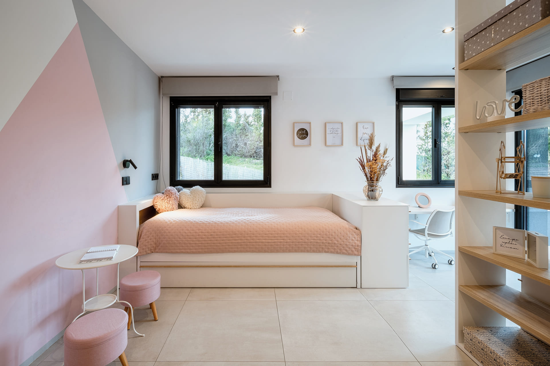 Kids’ room in a detached house with a Santos kitchen.