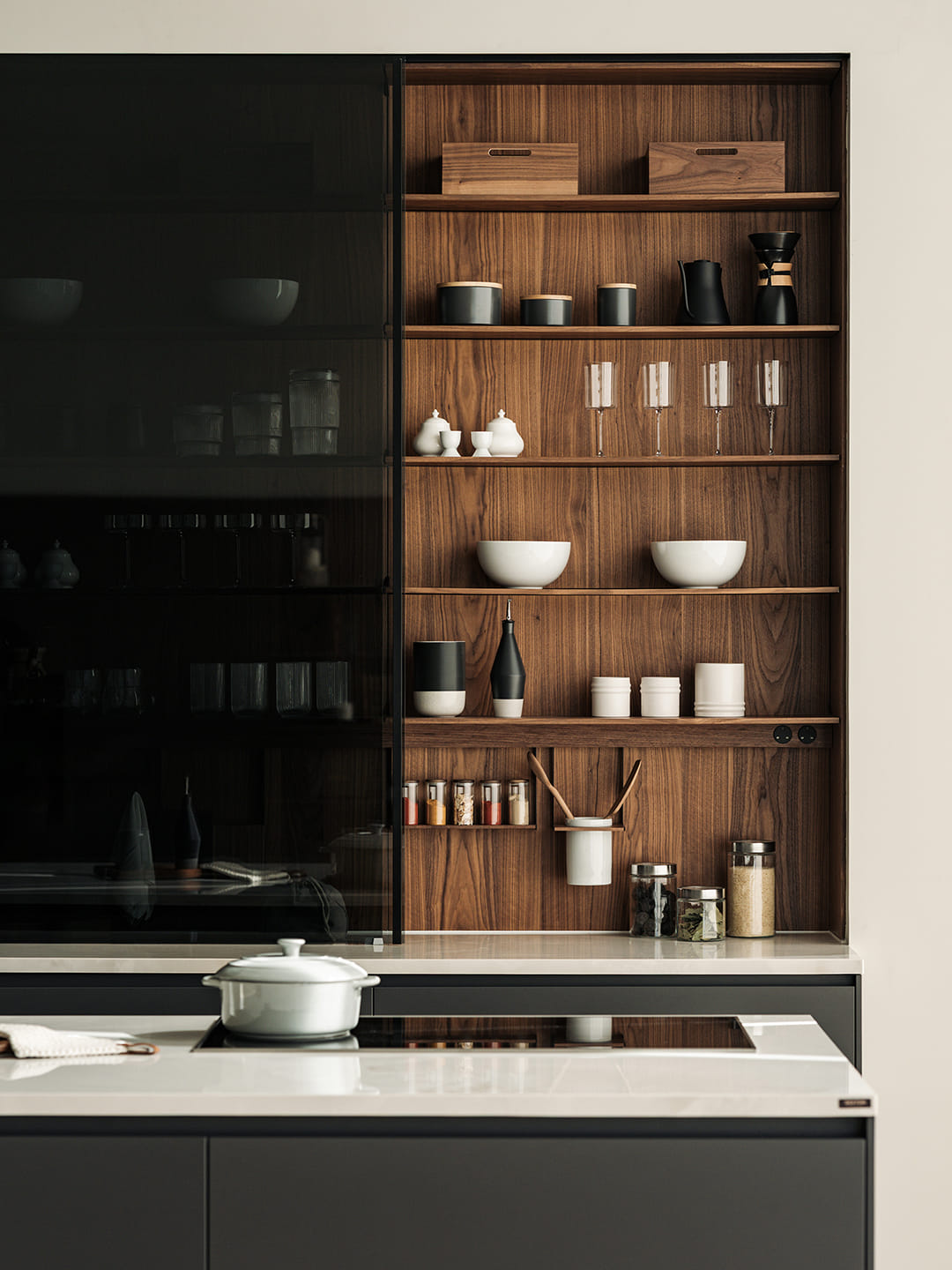 Kitchen island and tall units at the eba Riyadh kitchen showroom.